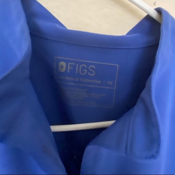 Figs Scrubs Set - Picture 7 of 8